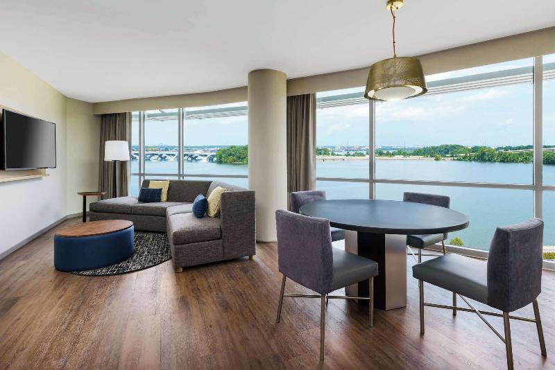 장애인을 위한 스위트, Hyatt Place National Harbor
