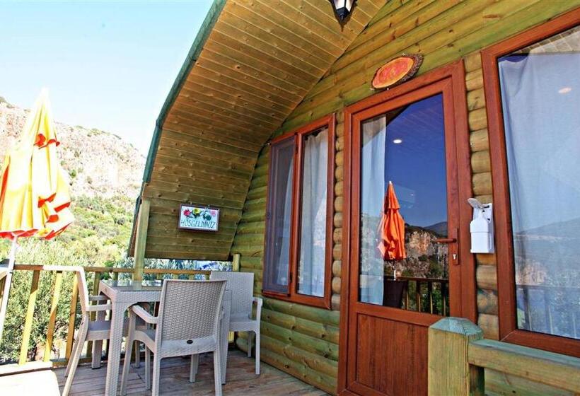 Quarto Quádruplo Deluxe, Kaş Hi̇story Li̇manağzi