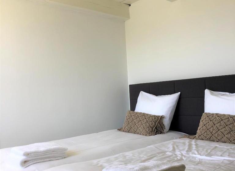 经济房, Eco Hotel Plantage Rococo
