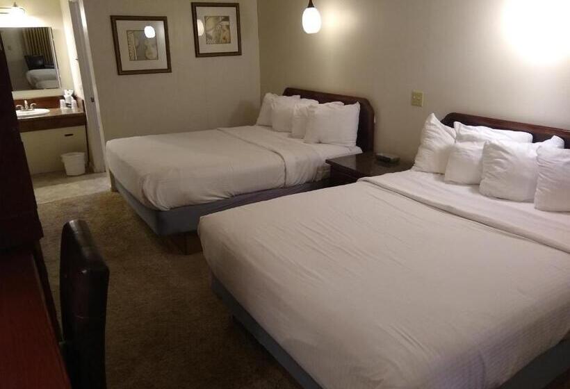 Номер Стандарт, Townhouse Motel