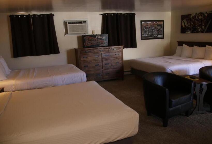 Трехместный Президентский, Townhouse Motel