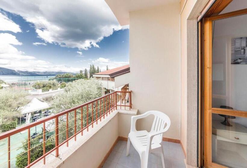 带海景的高档三人间, Il Villaggio Lì Cylentos