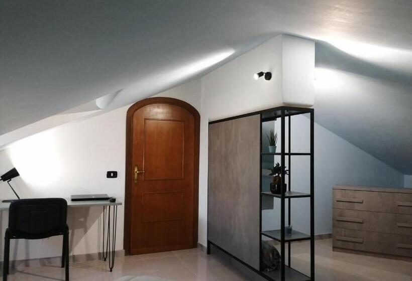 带共用浴室的标准房间, Kalispéra B&b