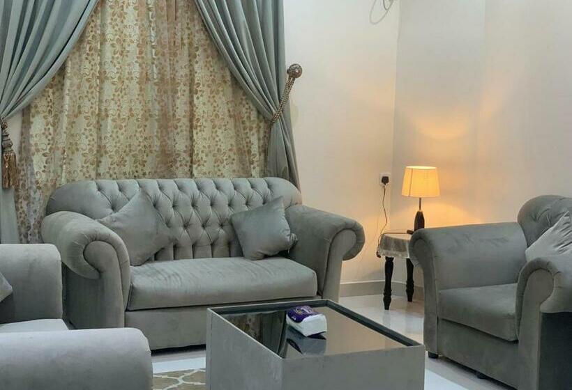 Апартаменты 3 Спальни, Al Moghaidi Furnished Apartements