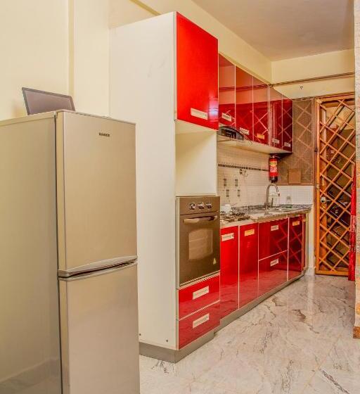 آپارتمان 1 خوابه با بالکن, Hidden Treasure Serviced Hotel Apartments Hitsha Hotels Entebbe