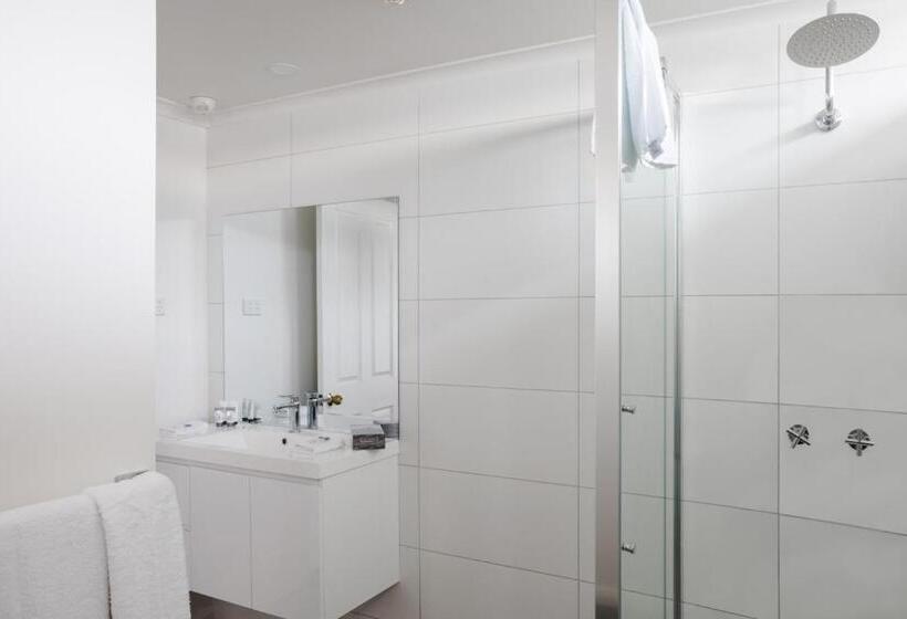 Апартаменты 2 Спальни, Battery Point Manor