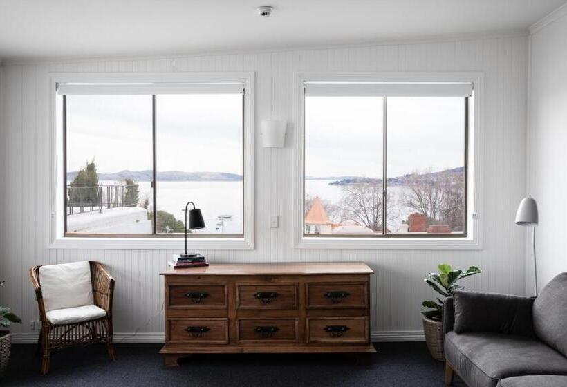 Апартаменты 1 Спальня, Battery Point Manor