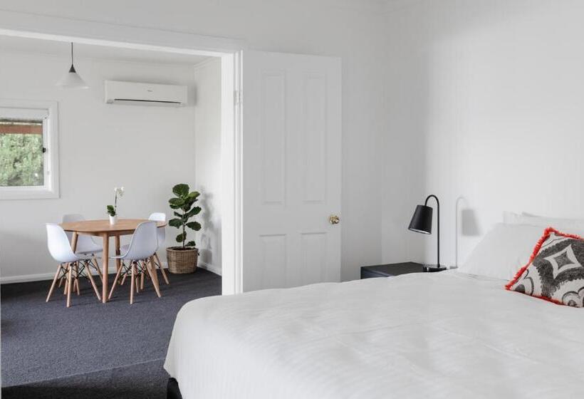 Апартаменты 2 Спальни, Battery Point Manor