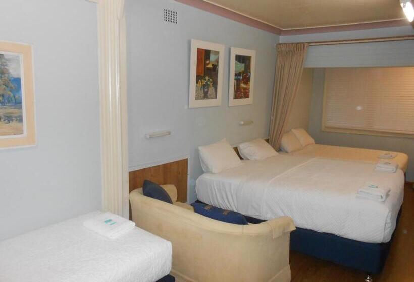 패밀리 룸, Mount View Motel