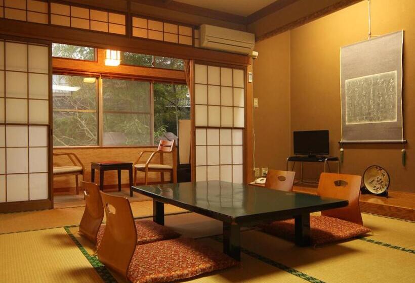 Номер Стандарт, Suehirokan