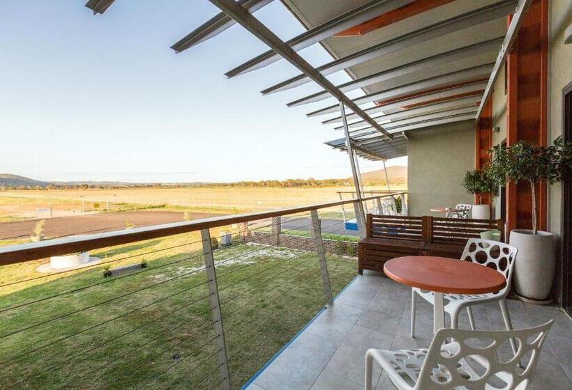 带阳台的豪华间, Hangar House Mudgee