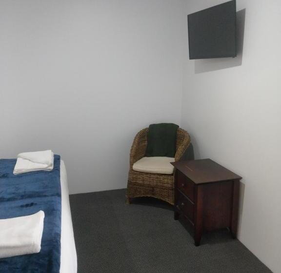 디럭스 스위트 킹 침대, Happy Wanderer Motel Bendigo Children Not Permitted Over 18s Only