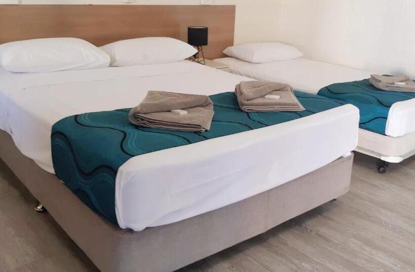 Трехместный Номер Комфорт, Burdekin Motor Inn