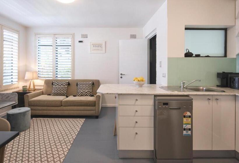 شقة غرفة واحدة, Ballantyne At Mosman Apartments