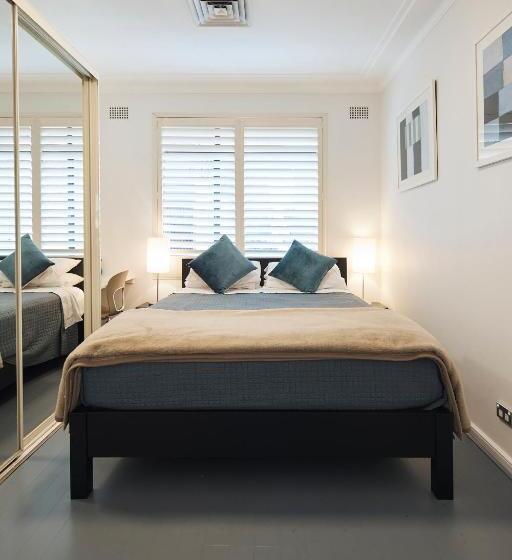 شقة غرفة واحدة, Ballantyne At Mosman Apartments