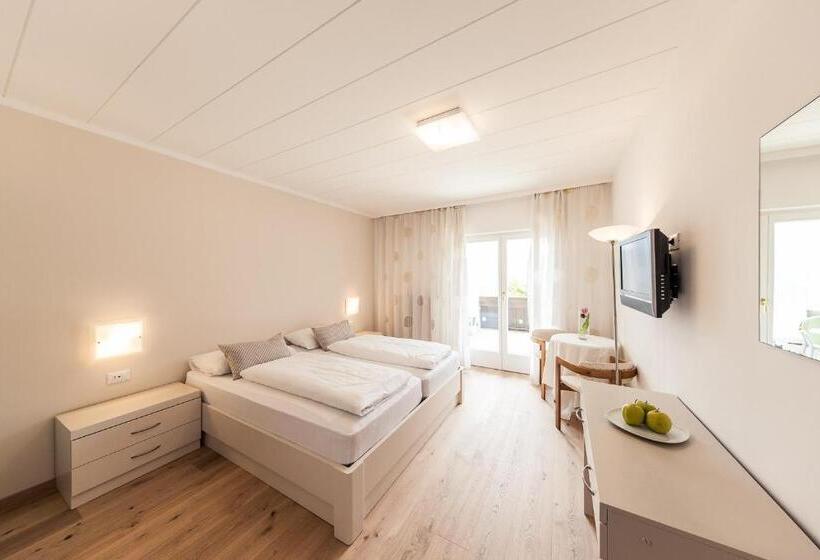 Quarto Estandar Vista Montanha, Landhaus Innerhofer