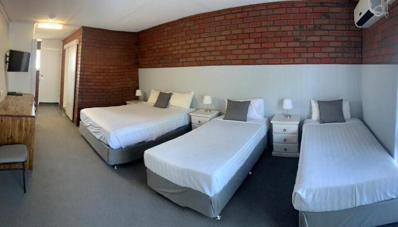 Семейный Номер, Mid City Plantation Motel