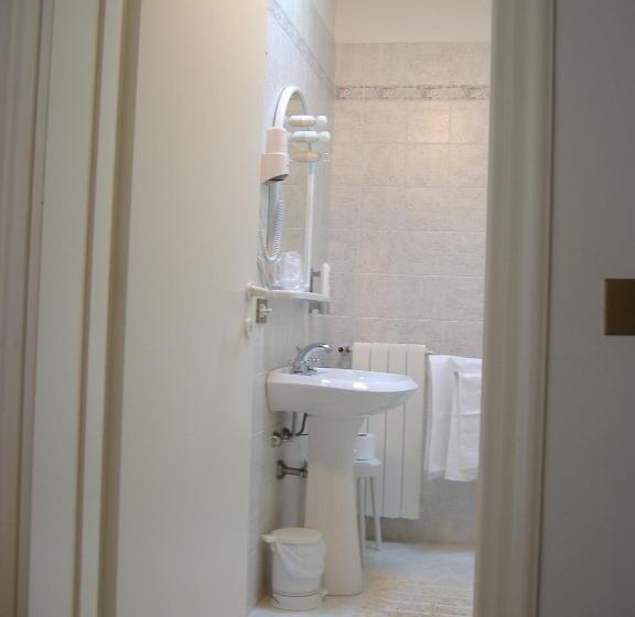 Quarto Estandar, Collebrunacchi B&b