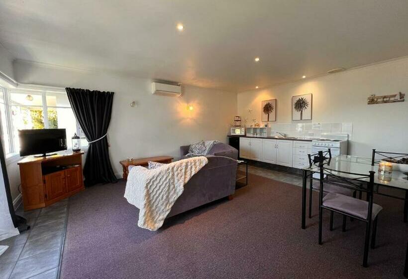침실 2개 바다 전망 아파트, Smugglers Rest Apartments Dover