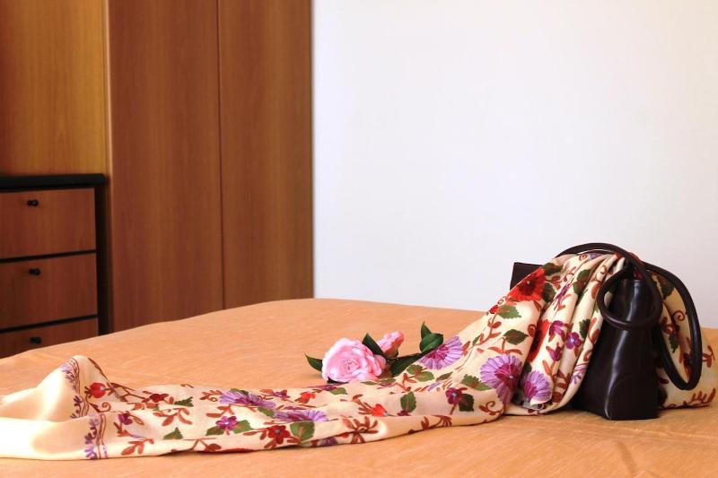 Quarto Estandar, Aries