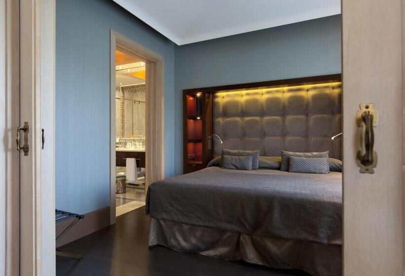 Люкс Сеньор, Casa Fuster G.l Monumento
