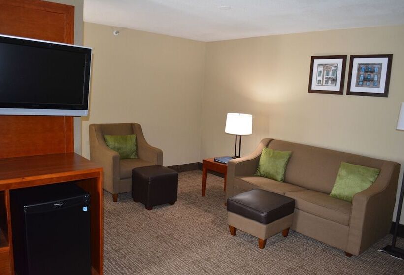 סוויטה, Comfort Inn