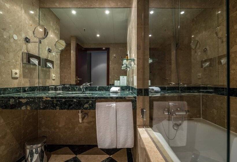 Номер Стандарт Двуспальная Кровать, Holiday Inn Porto Gaia, An Ihg