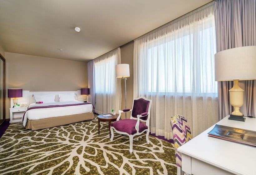 Номер Стандарт Адаптированный для Инвалидов, Holiday Inn Porto Gaia, An Ihg