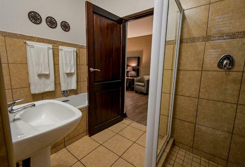 Семейный Номер, Villa Bali Luxury Guesthouse