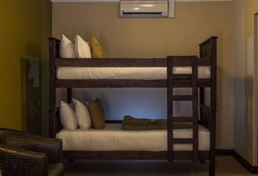 Семейный Номер, Villa Bali Luxury Guesthouse
