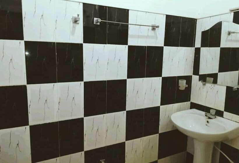 Семейный Номер, Wilpattu Nature Resort