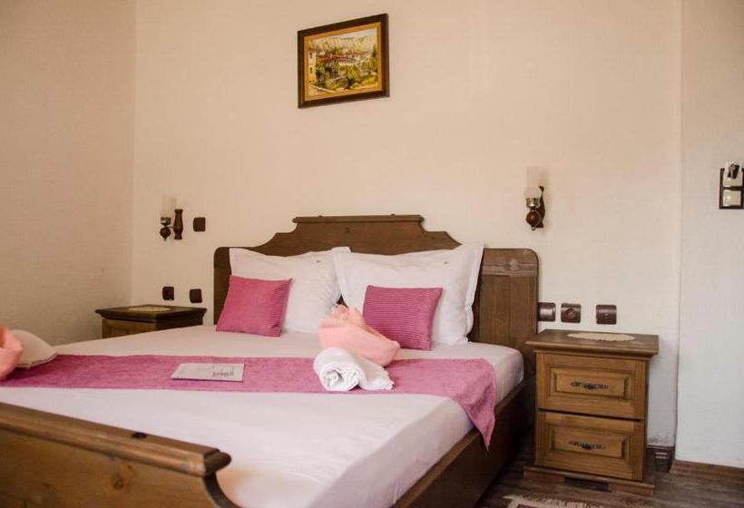 스탠다드 룸, Family Hotel Dinchova Kushta