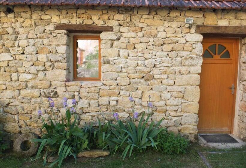 Дом 2 Спальни, Gîte Et Chambres D Hôtes   Sur Le Chemin Des Sens