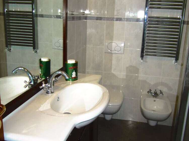 4인용 스탠다드 룸, Albergo La Veranda