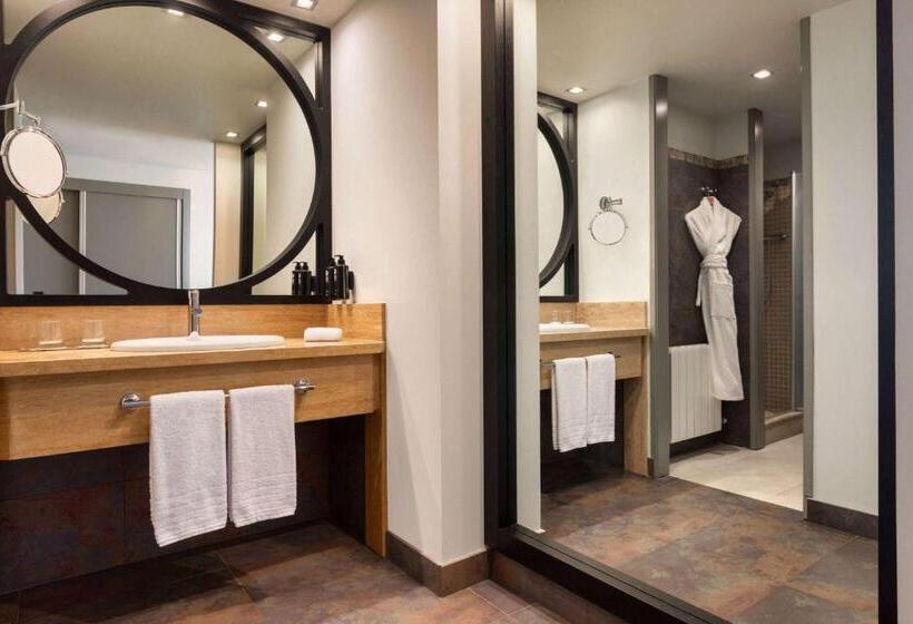 Стандартный Номер Кровать Кинг, Dolce by Wyndham Barcelona Resort