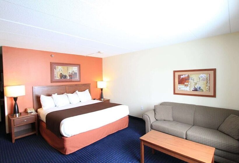 高级套房, Americinn By Wyndham Cedar Rapids Airport