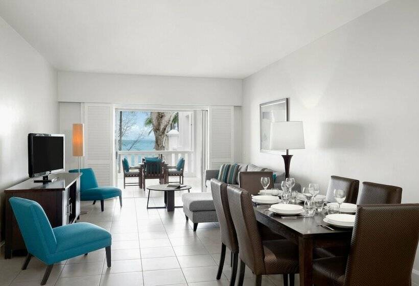 Апартаменты 3 Спальни, Peppers Beach Club & Spa