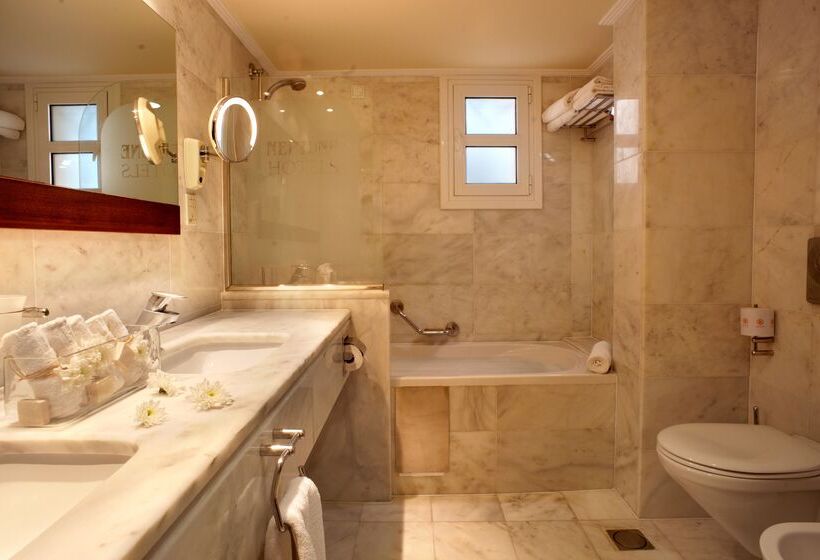 Люкс, Neptune Luxury Resort