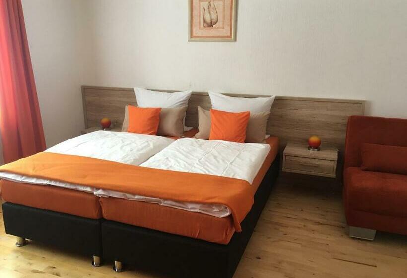 디럭스 룸, Am Brünnchen