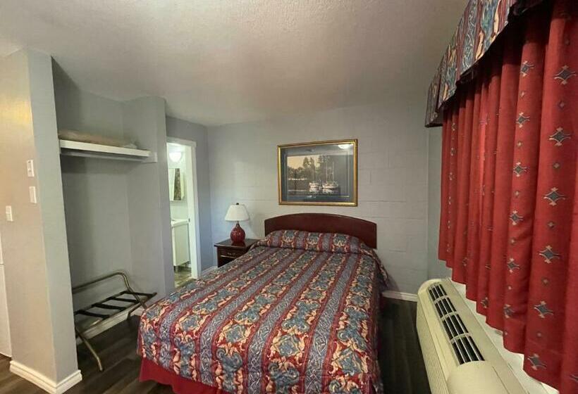 标准间, Arrow Lake Motel