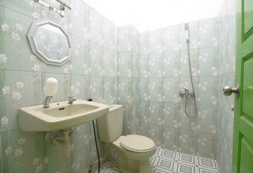 패밀리 룸, Homestay Hj Suharti Natar Lampung Redpartner