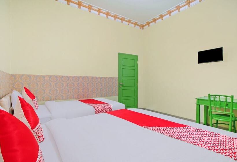 패밀리 룸, Homestay Hj Suharti Natar Lampung Redpartner