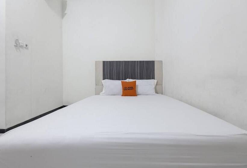 Номер Deluxe, Koolkost Near Universitas Diponegoro Semarang