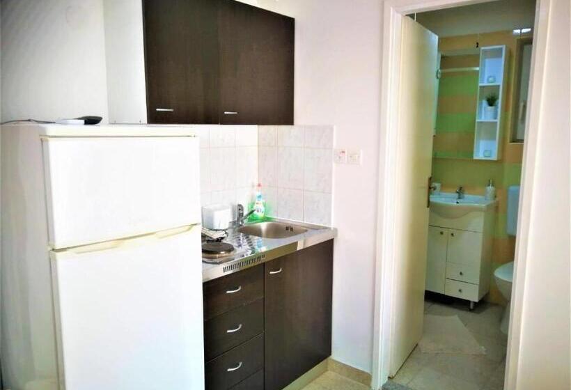 Студия Стандарт Вид на Море, Apartments Milic