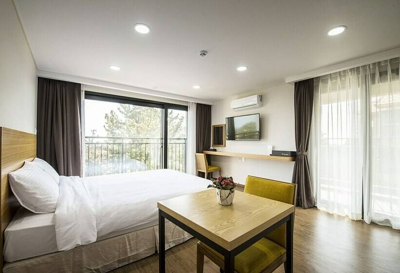 Номер Deluxe Вид на Море, W Ocean Pension