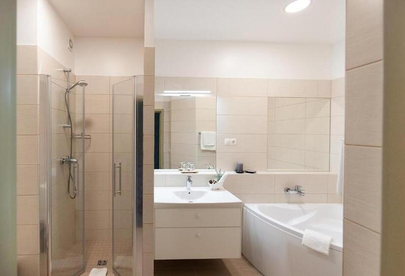 Suite, Sigulda