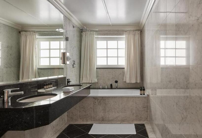 اتاق لوکس با بالکن, Top Hotel Hochgurgl