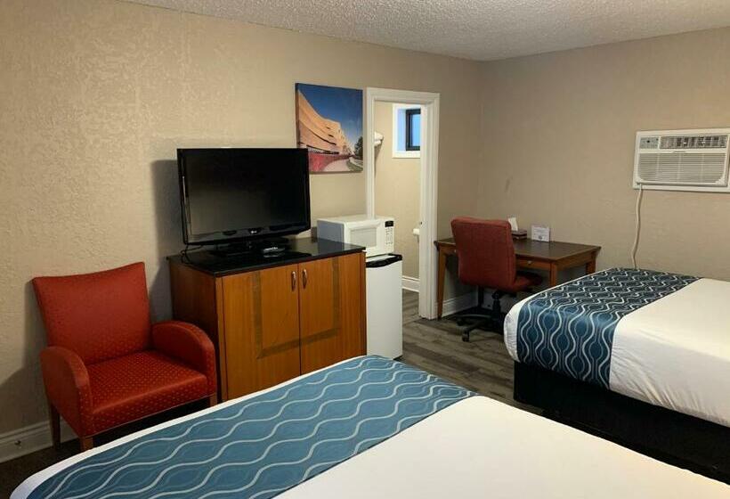 标准间, Champlain Motor Inn