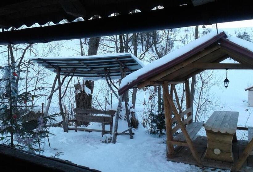 Номер Стандарт Четырехместный Совместный Санузел, Dacha Podobovets 127