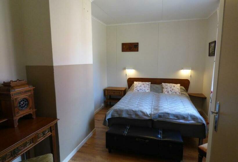 ２ベッドルームハウス, Nya Skogsgården Hostel